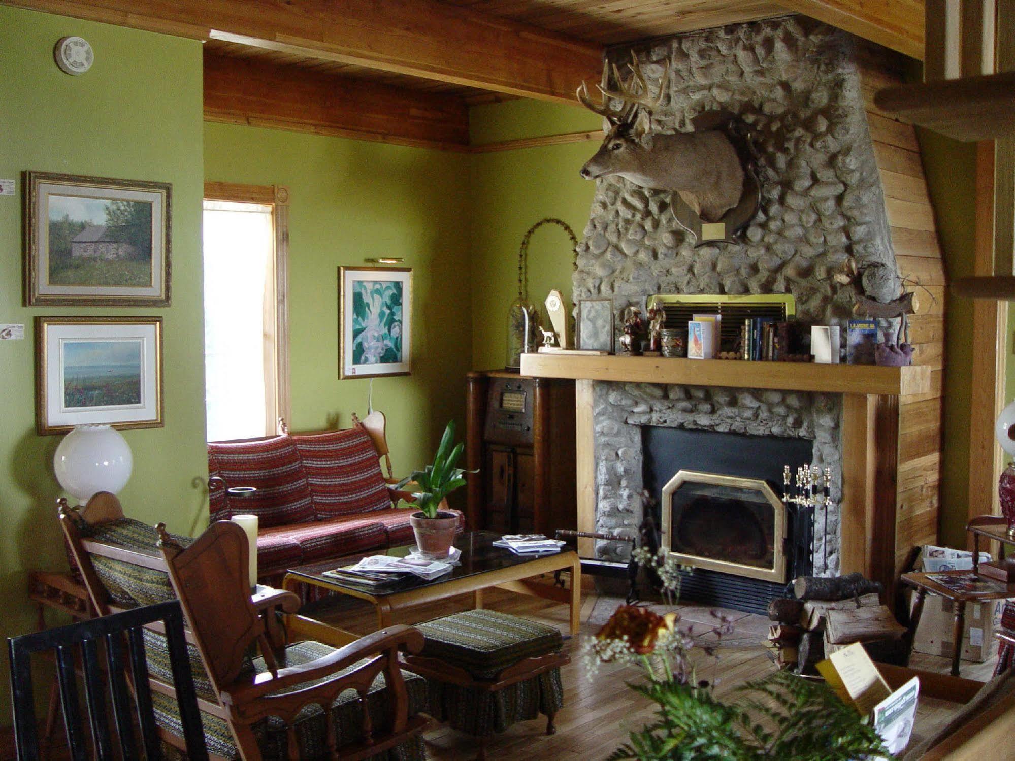 Gite La Halte Du Verger Bed And Breakfast Rivière-du-Loup Zewnętrze zdjęcie
